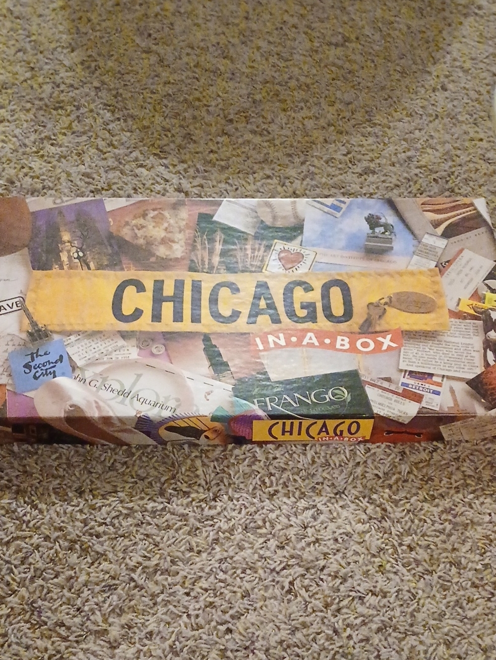 chic Chicago In-A-Box Game with Yellow Banner